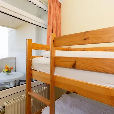 Apartment Lord Nelson 703